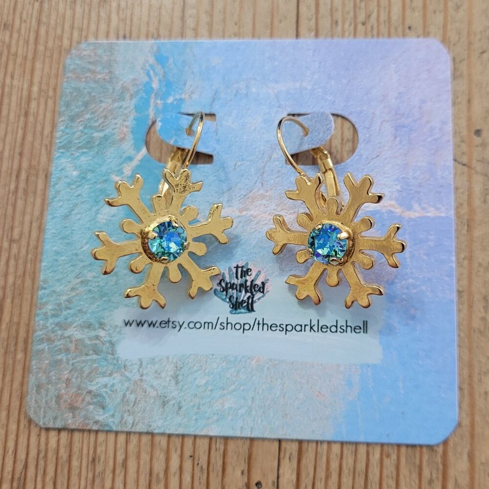 Swarovski Lt Turquoise Glacier Blue 6mm Crystal Snowflake Earring Sparkled Shell